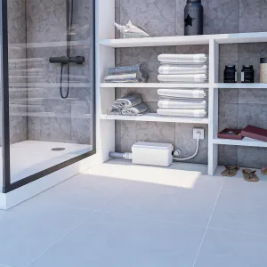 Визуализация Sanidouche Flat, дренажный насос подключен к душу, под полкой в ванной комнате.